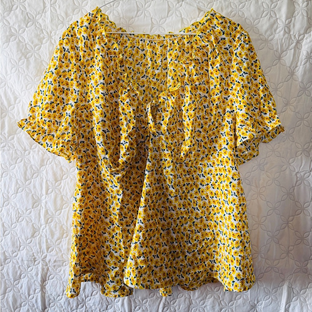 Shein Curve yellow floral ruffle top